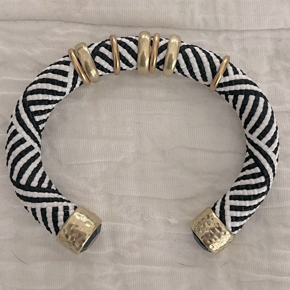 Kendra Scott Black and White Bracelet with Gold Accents